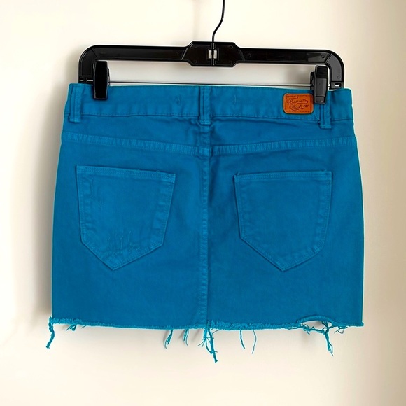 TRF Mini Skirt - Picture 2 of 3